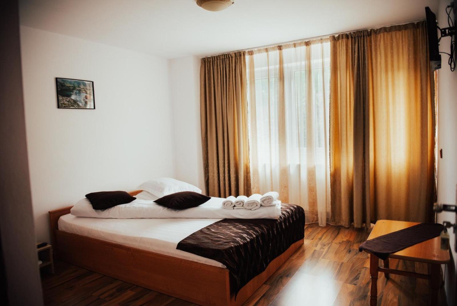 Popasul Drumetului Transfagarasan Hotel คูร์ตา เด อาร์เจช ห้อง รูปภาพ